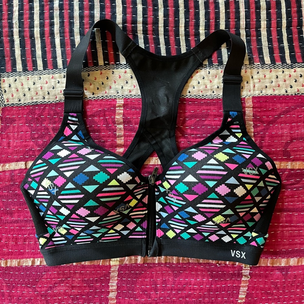 VSX Sport Bra Geometric Pattern